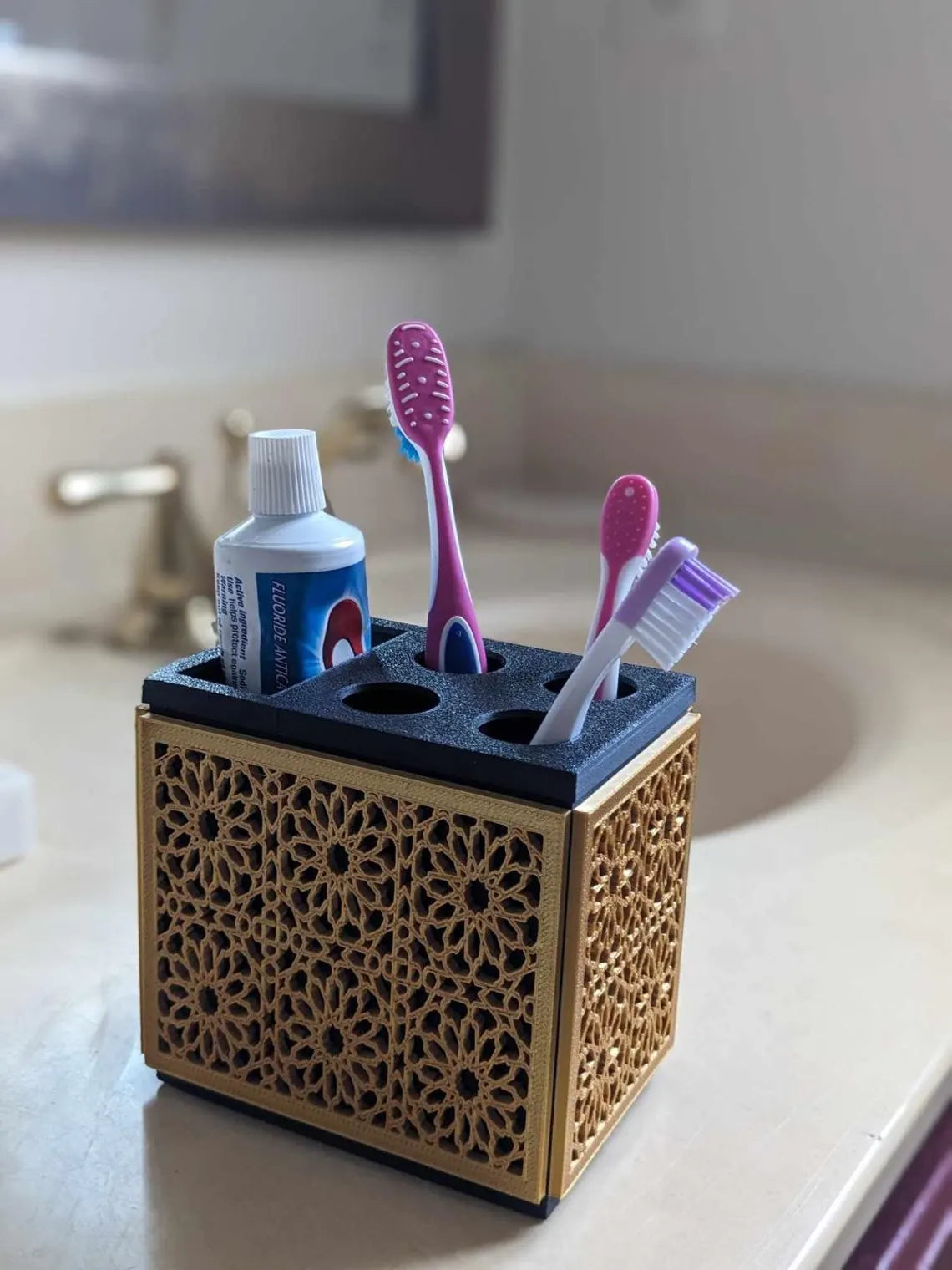Set de Baño de 3 Piezas | Dispensador de Jabón, Portacepillos y Recipiente con Tapa